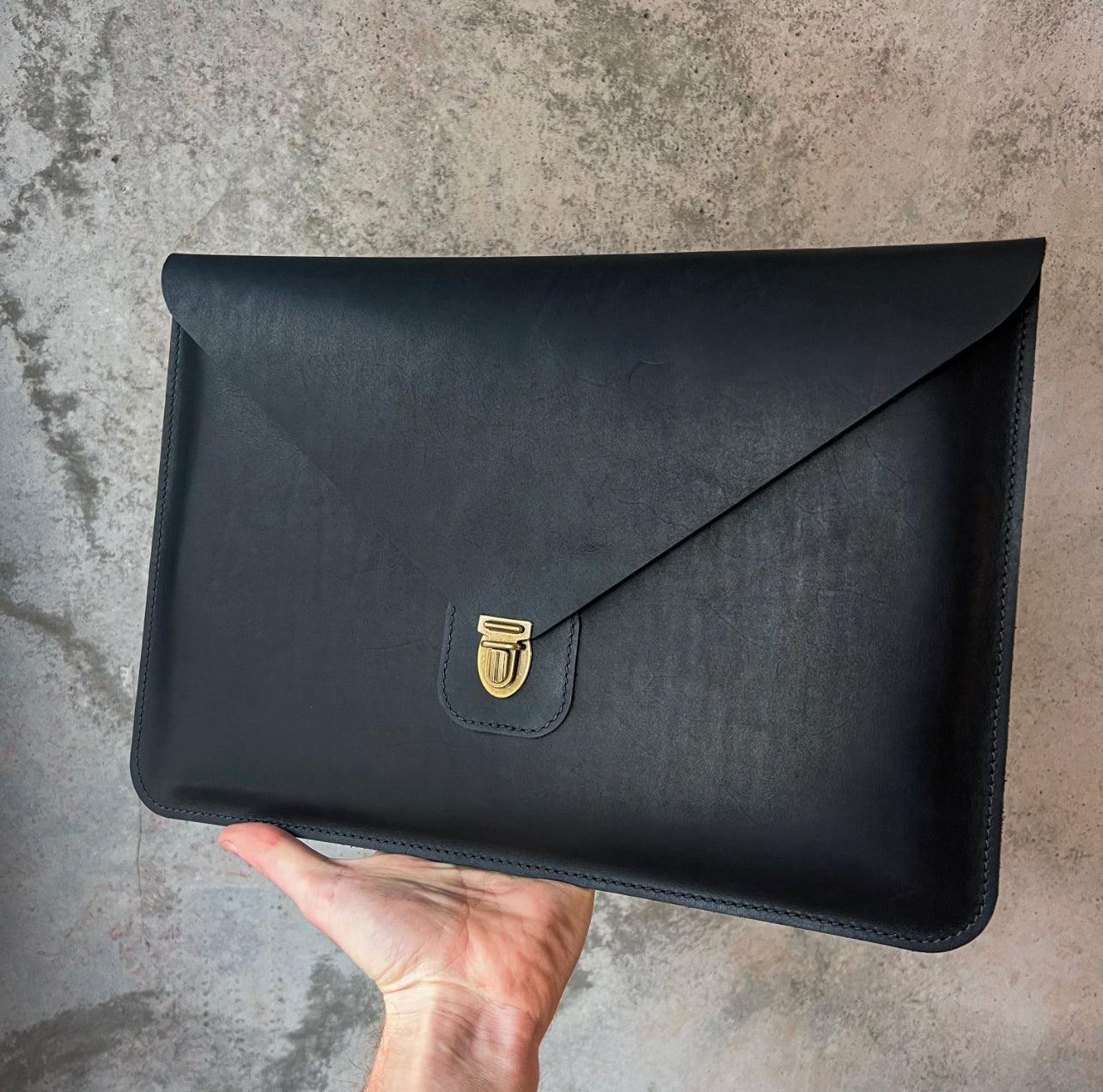 Apple MacBook Case - Anvil Hide