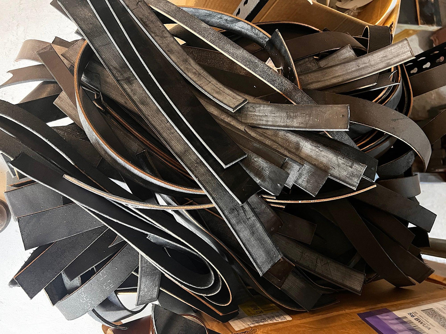 Leather offcuts - Anvil Hide