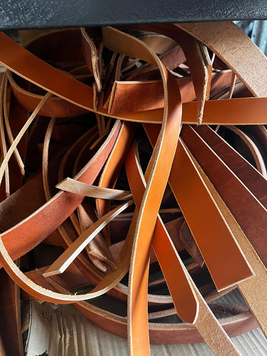 Leather offcuts - Anvil Hide