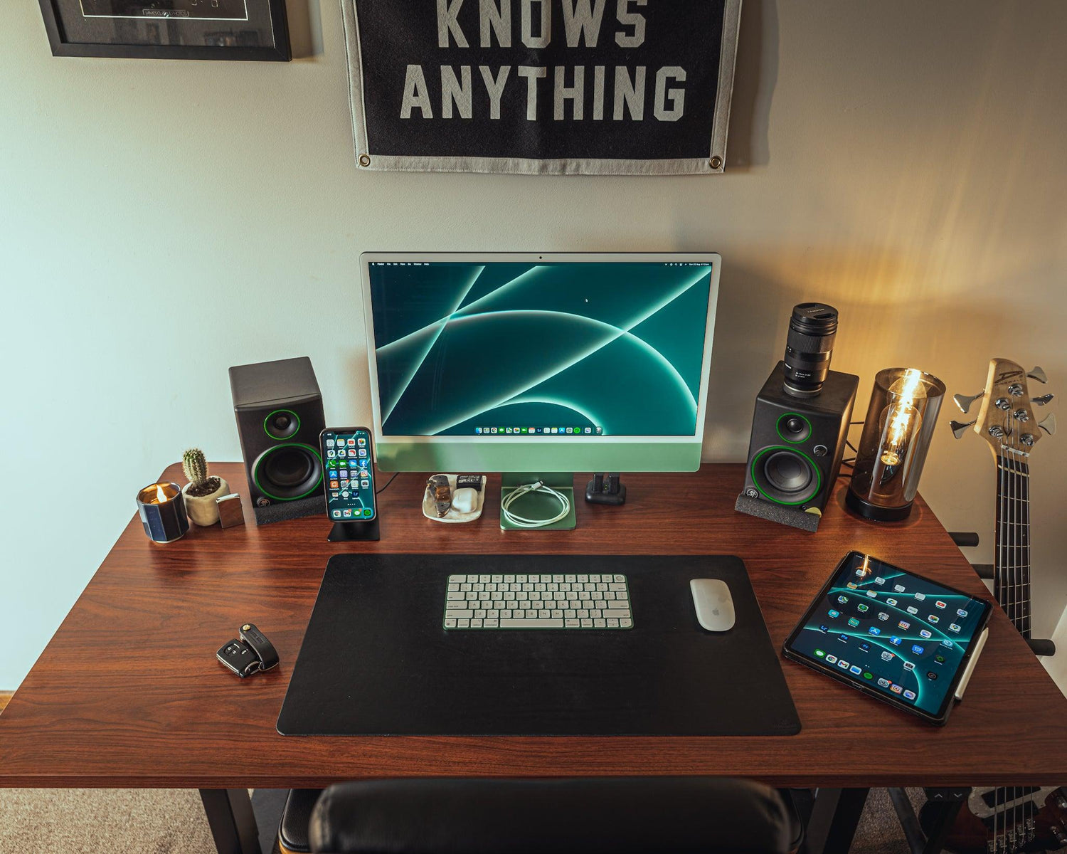 Home or Office - Anvil Hide