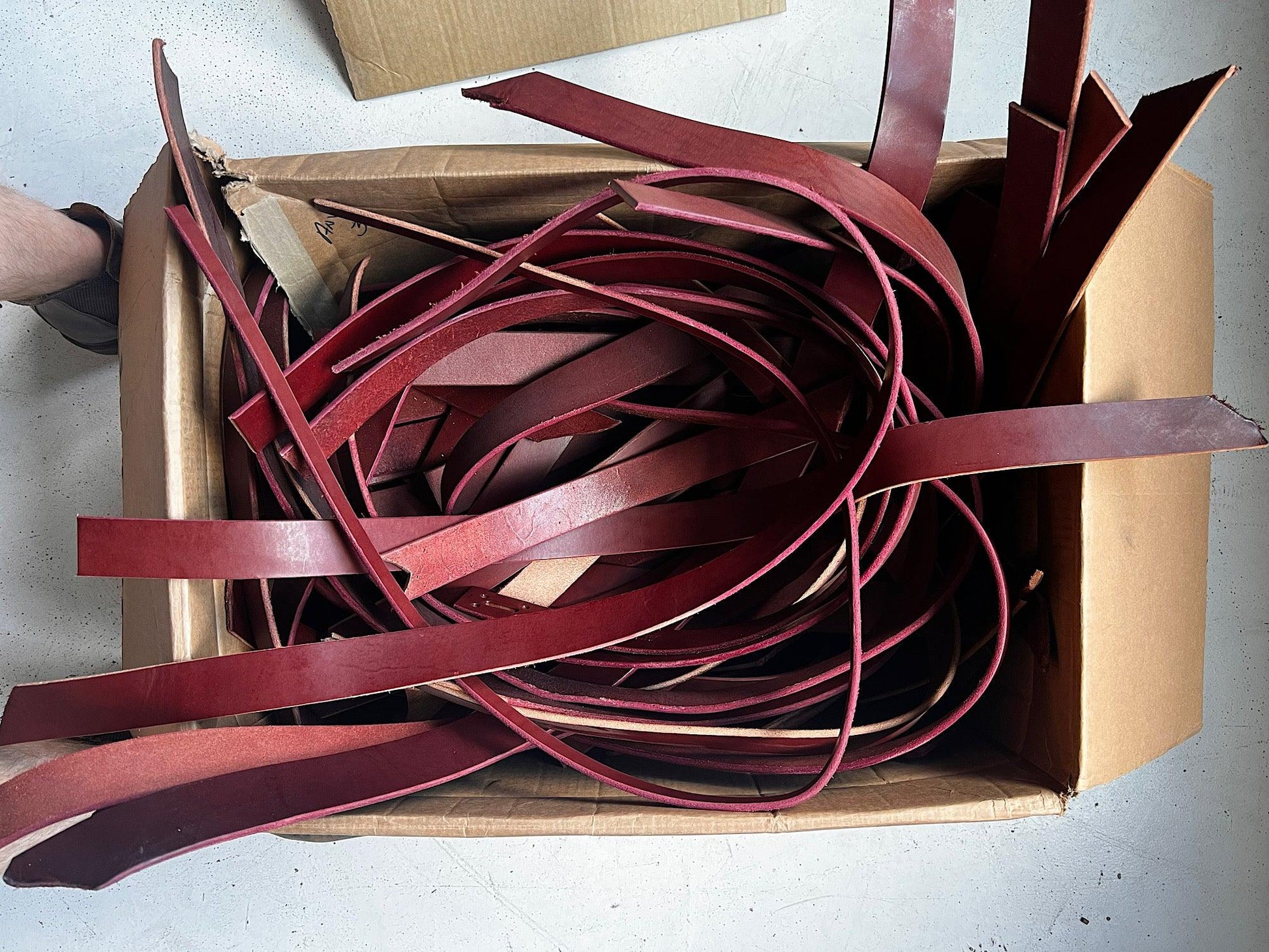 Leather offcuts - Anvil Hide