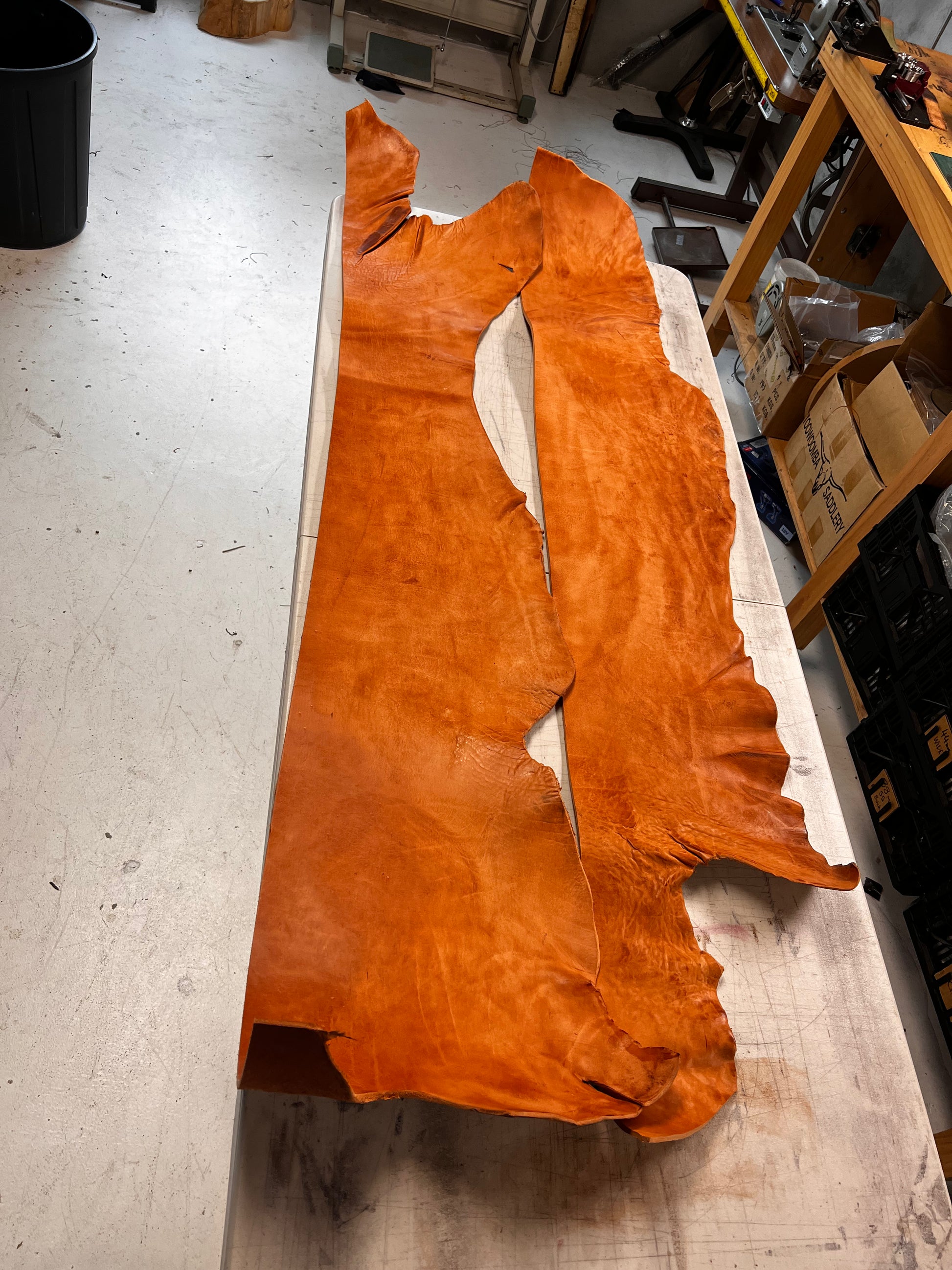 Leather offcuts - Anvil Hide